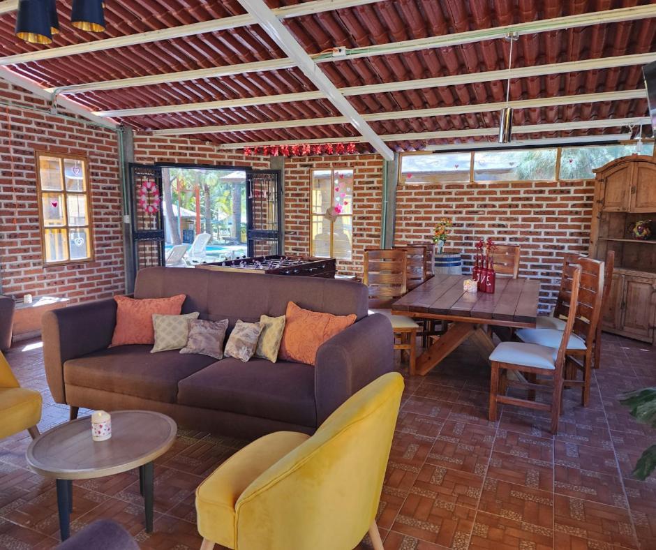 Parque Girasoles Balneario & Cabanas San Francisco del Rincón Buitenkant foto